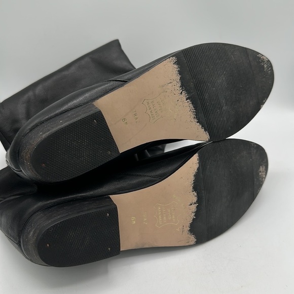 Vintage black leather Peter Pan boots, size 6M - Picture 5 of 6